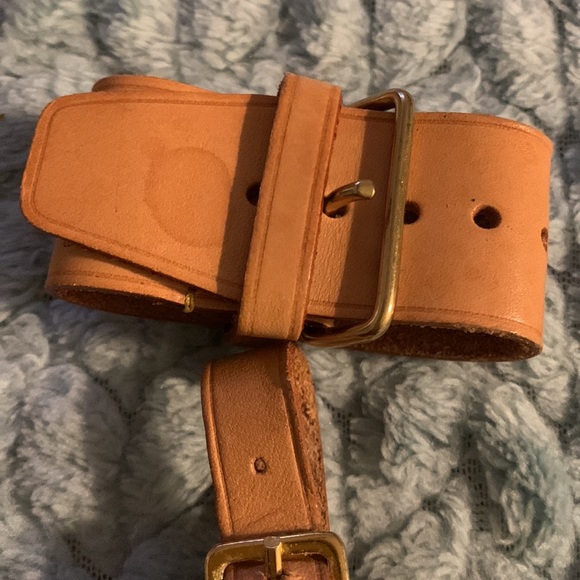 Louis Vuitton name tag vachetta - Picture 3 of 3